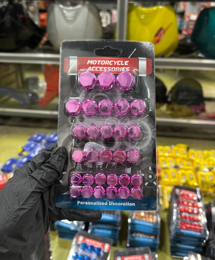 KIT CUBRE TUERCAS COLOR MORADO x 30